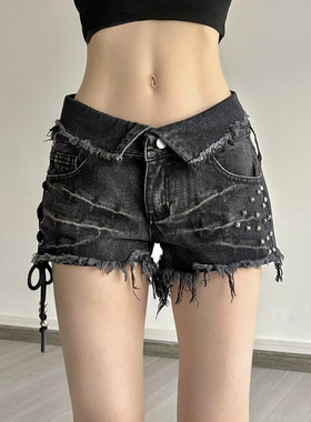ROCKMORE【重工朋克】翻腰头毛边绑带黑色牛仔短裤铆钉设计感热裤