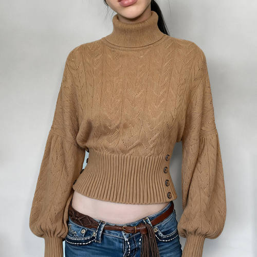 卡其色中高领灯笼袖收腰显瘦毛衣