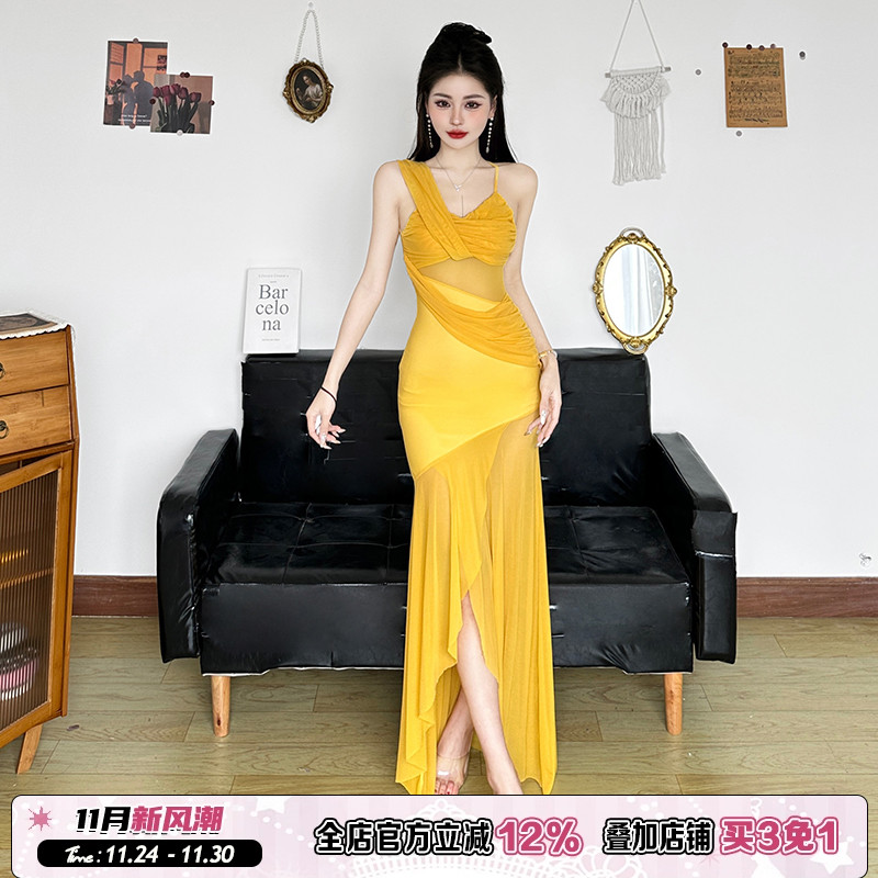 黄色清冷感不规则网纱度假连衣裙