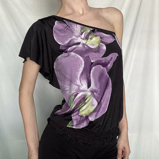 ROCKMORE【鸢尾花开】韵味紫色花卉印花斜肩短袖T恤 撞色宽松上衣