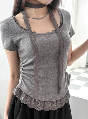 ROCKMORE【欲辣少女】灰色蕾丝拼接方领围脖短袖T恤 褶皱收腰上衣