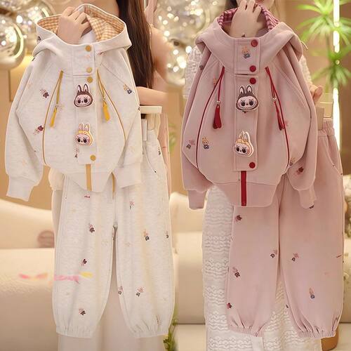 2025新款女童韩版秋装宝宝洋气上衣连帽卡通休闲春秋套装