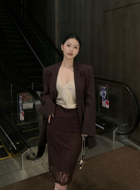 Middletone 微醺朗姆 三层设计定染蕾丝半身裙中长款修身包臀裙