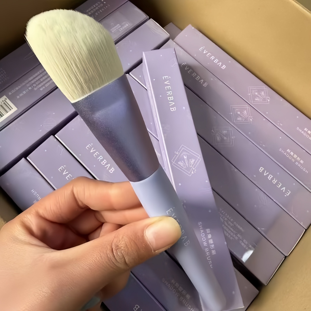 彩妆工具化妆刷定妆腮红涂面膜