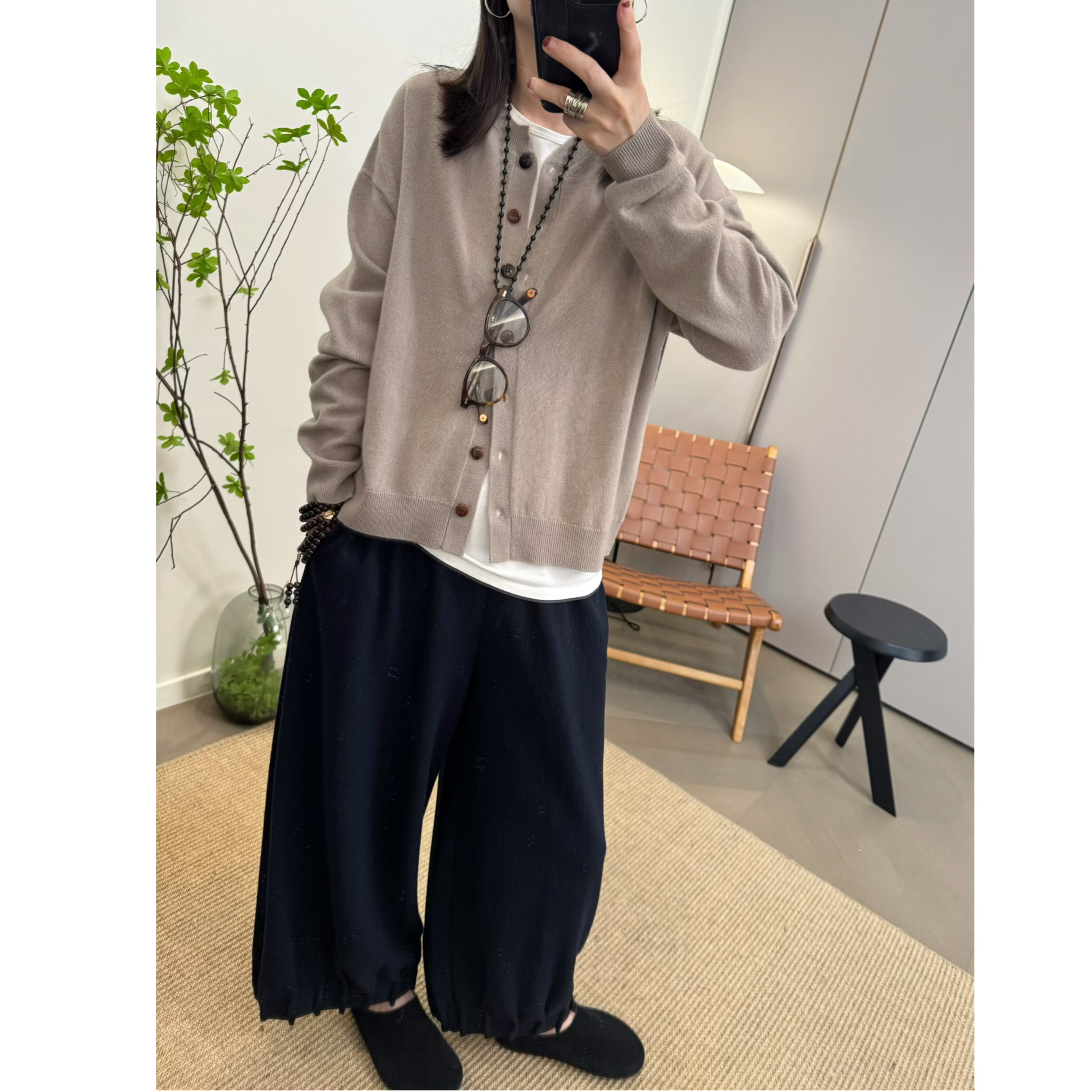 MKDesign 秋冬新品 100羊毛领口不对称基础款百搭休闲针织开衫