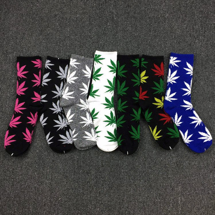 韩国原宿麻叶袜子男女全棉中筒袜篮球运动街头个性潮滑板枫叶长袜|msdalam kategori Pakaian Dalam/seluar dalam lelaki/tracksuit, Sock/bottoming stoking/stoking/kaki sarung kaki - dari Buy2taobao.com untuk memberikan perkhidmatan ejen Taobao profesional membeli