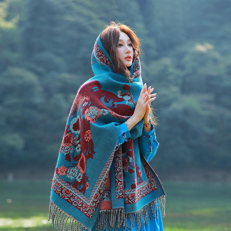 民族风披肩女新疆西藏旅游拍照穿外搭川西斗篷两用围巾女冬季厚款