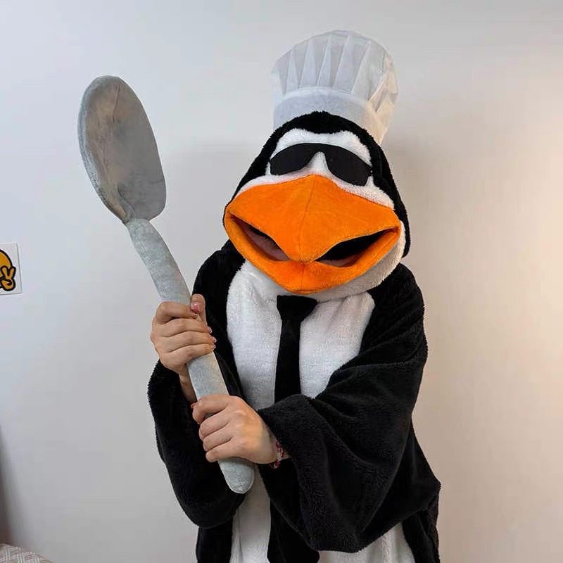 马达加斯恶俗高雅人士企鹅睡衣冬加厚抽象周边连体家居cos表演服