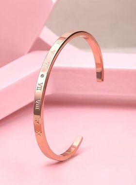 女生手链手镯高级感日常手链手镯时尚配饰生日送女友