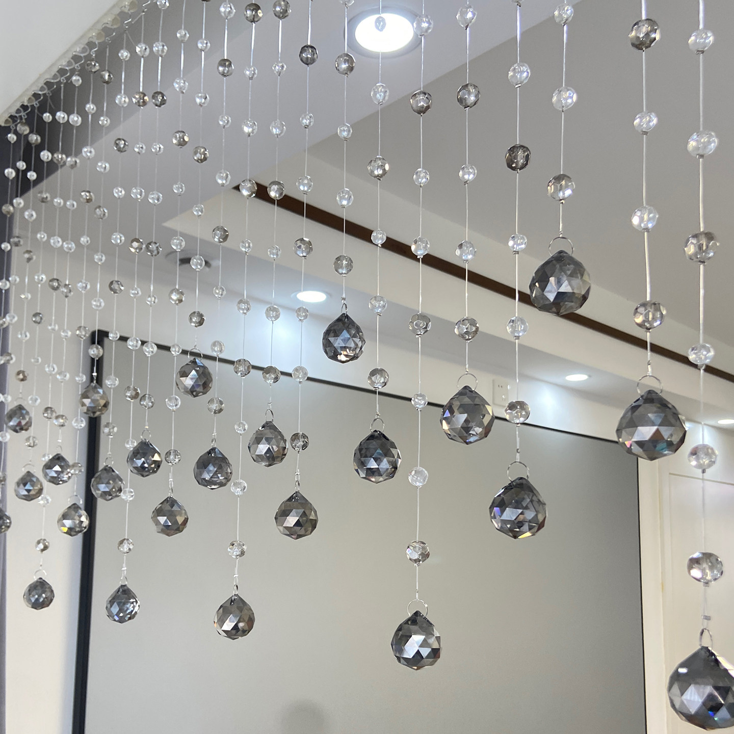 水晶珠帘客厅隔断帘卧室门帘玄关鞋柜新款氛围感装饰免打孔挂帘子,居家布艺,珠帘/挂帘,淘宝优惠券,粉丝福利购,淘宝优惠卷