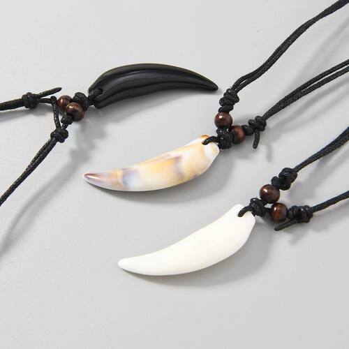 1pc handmade acrylic wolf tooth necklace for men women's Bea