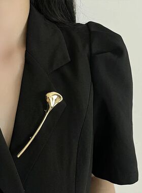 New Vintage Glossy Metal Ginkgo Leaves Brooches for Women Ex