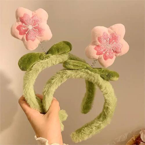 Recruiting Peach Blossoms~Cute Plush Flower Hair Hoop Female