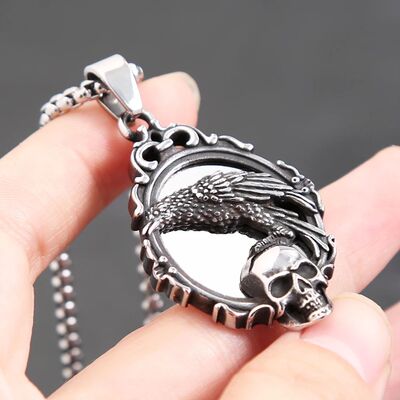 Fashion Vintage Skull Magic Mirror Pendant Necklace For Men