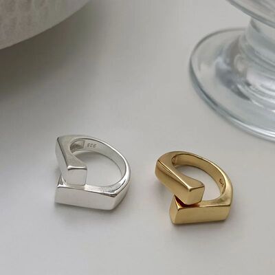 GUFTM Minimalist Stamp Glossy Rings for Women Teens Fashion