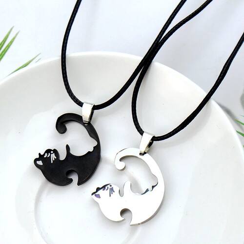 2 Pcs/set Cute Black And White Cat Pendant Stainless Steel C