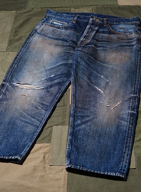 ONCEUPON寄卖 MADNESS 20SS RIPPED DENIM PANTS 九分牛仔裤冈山