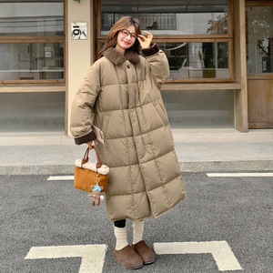 新品 现货 卡其色大毛领羽绒服90白鸭绒2C139-870-P345-K508图片