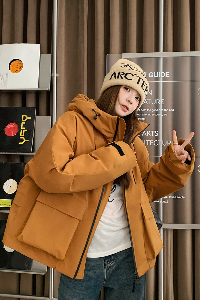 户外风姜黄色连帽冲锋衣羽绒服冬女2025新款超火好看加厚保暖外套,女装羽绒服,2C139