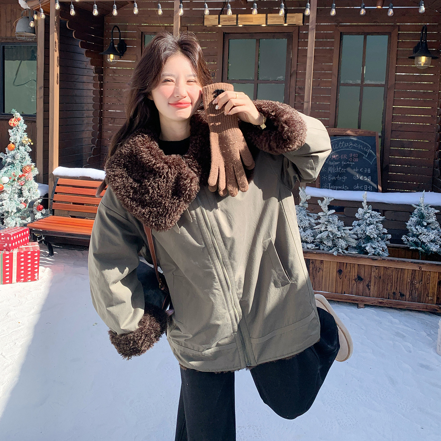 新品大货军绿色毛毛内里派克服外套2C139-873-P275-K408，女装派克服，2C139