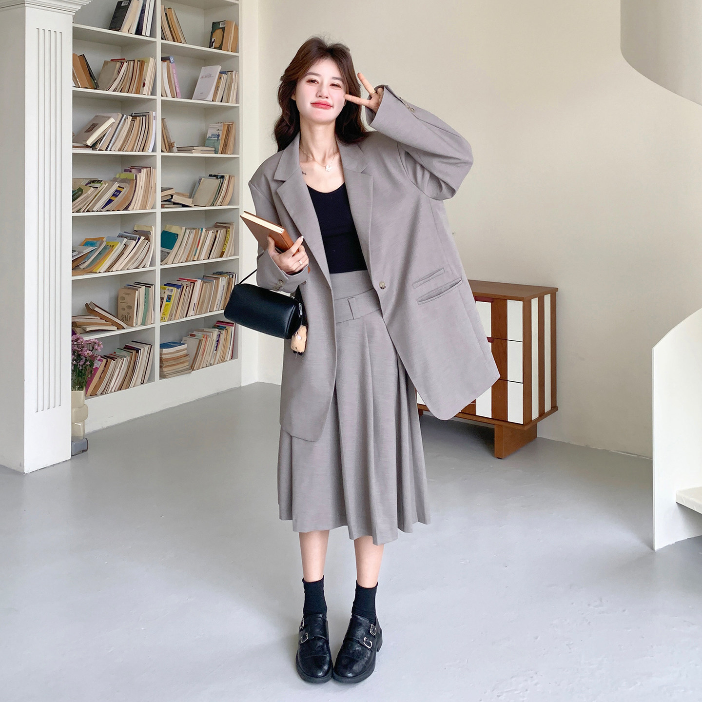 【春新品】高级感西装外套+半身裙两件套2C139-907-P195-K298,女装套装/套裙,2C139