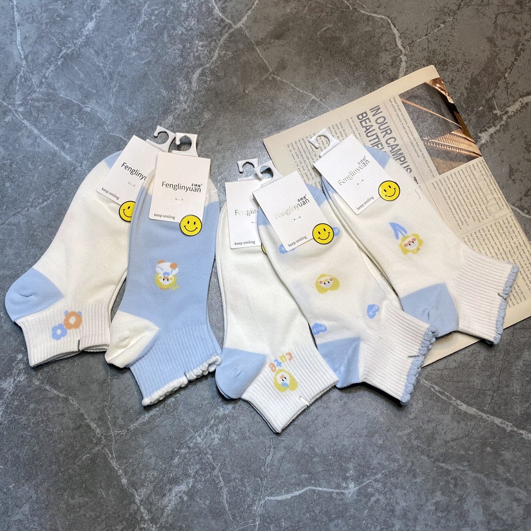 袜子女短袜春夏精梳棉可爱卡通小清新同色排汗蓝色女袜短款运动袜