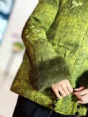 价格咨询.欧洲站原创设计师走秀重工高定气质鹅绒服白领贵妇1125