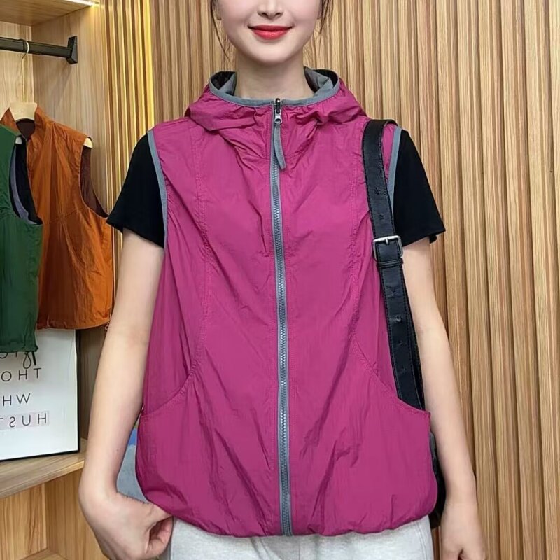 时尚连帽防晒马甲女夏季新款洋气百搭休闲拉链马夹宽松外套上衣服