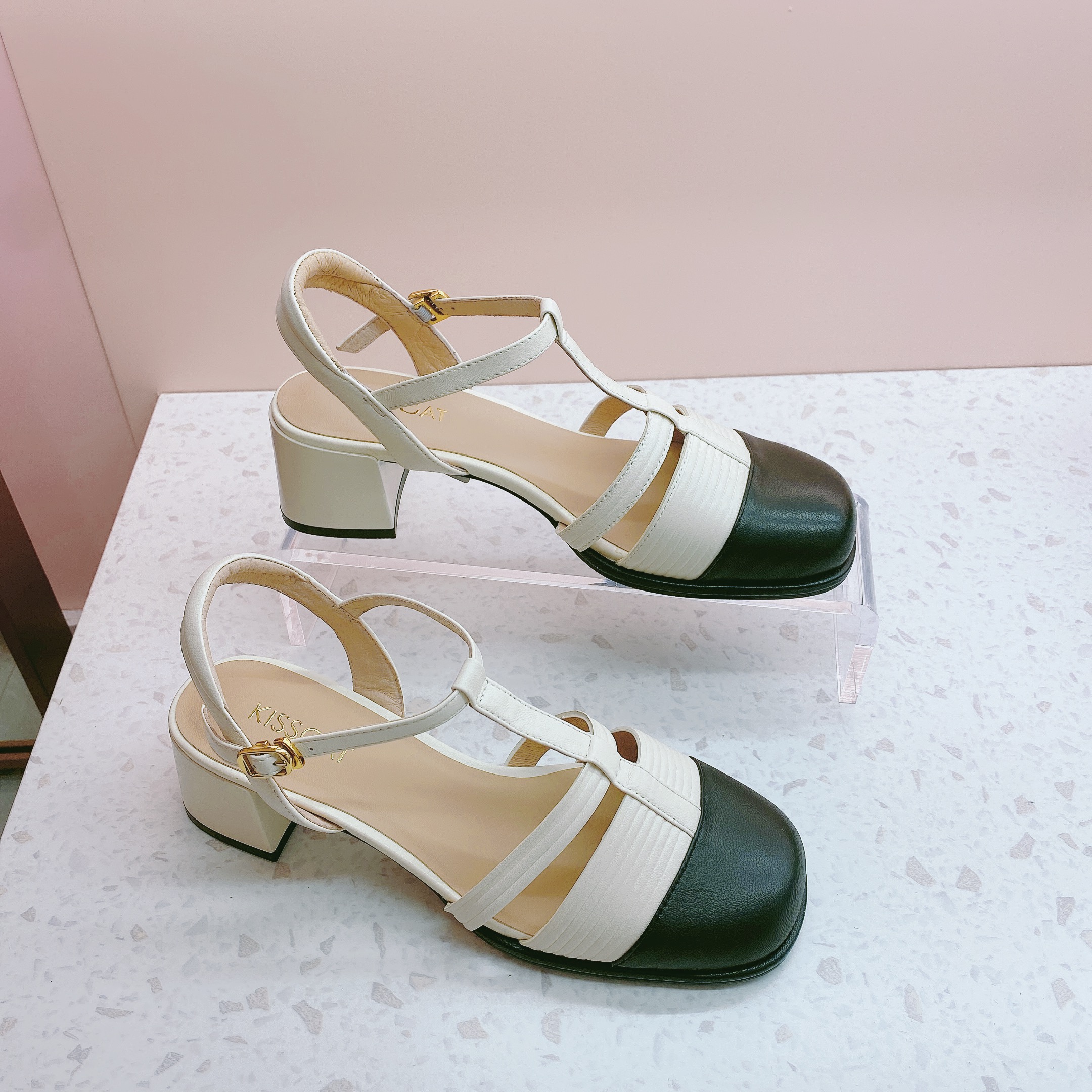 同款小香风拼接粗跟女鞋小香风