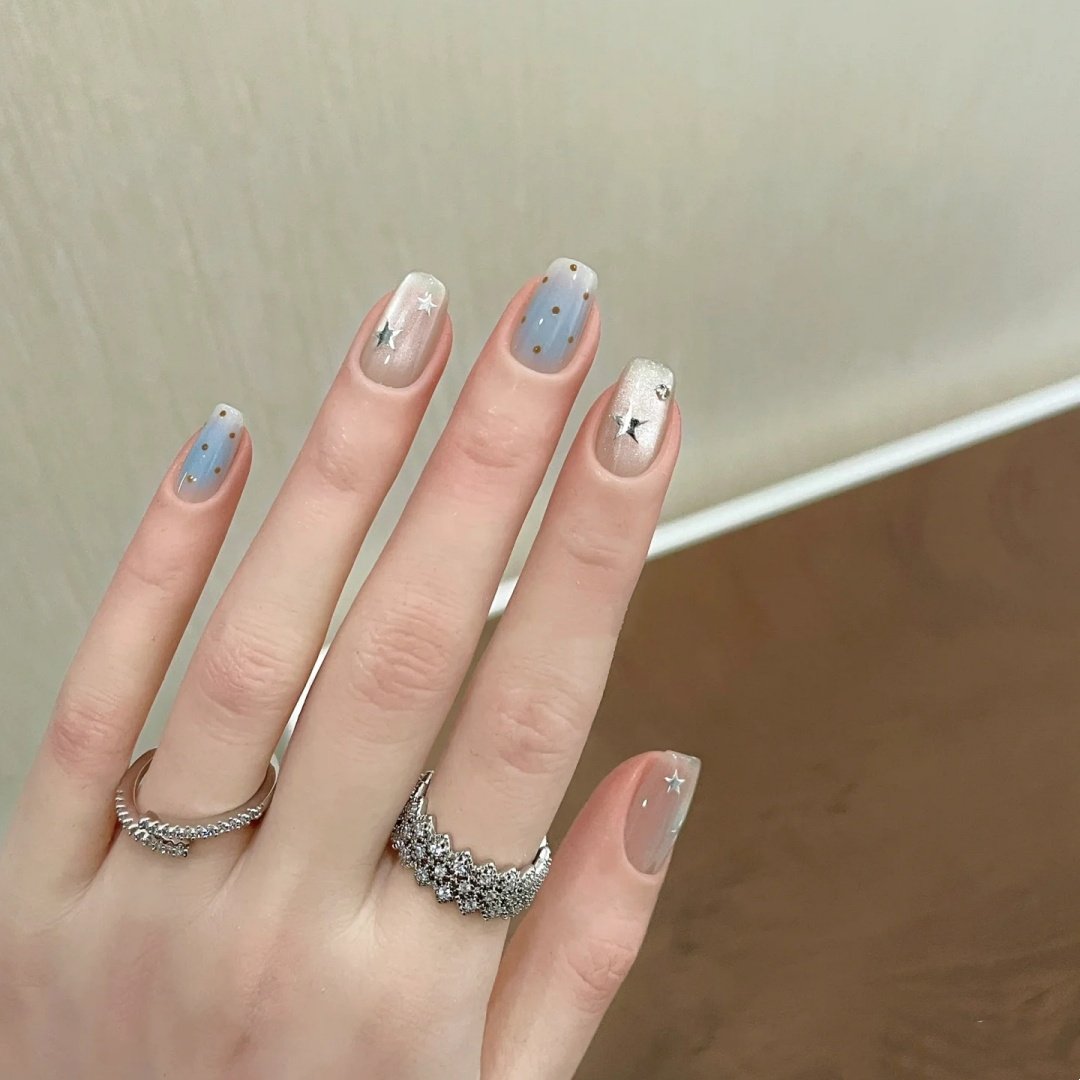 手工定制成品穿戴甲手工简约高级感显白光疗可拆假指甲贴孕妇新娘,彩妆/香水/美妆工具,穿戴甲/甲片,淘宝优惠券,粉丝福利购,淘宝优惠卷