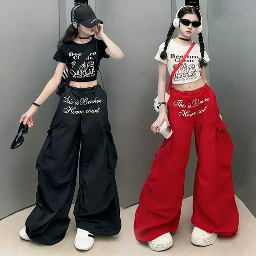 2026夏款美式发泡小狗印花短袖T恤+美式字母刺绣伞兵工装裤两件套
