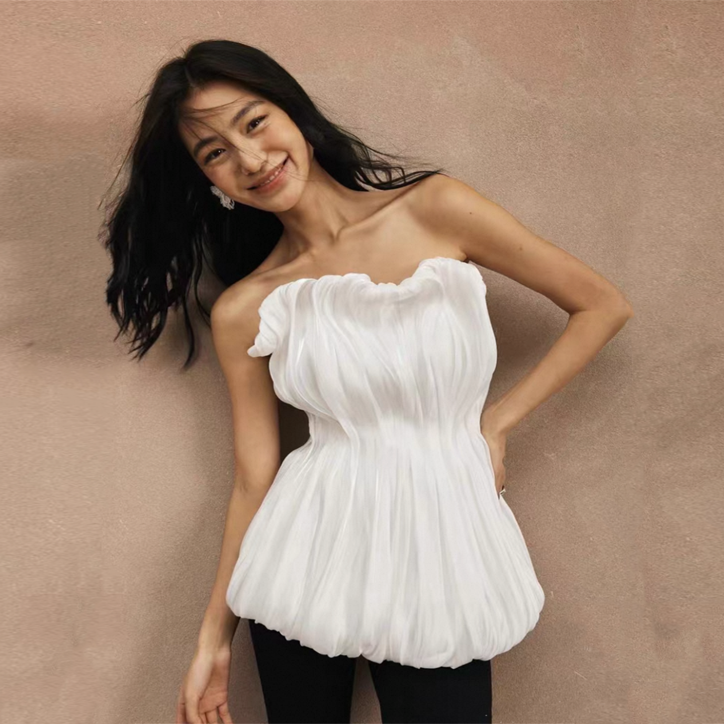 【现货】设计师买手店亮光缎面花苞收腰抹胸衬衫波光粼粼肌理上衣,女装/女士精品,抹胸,淘宝优惠券,粉丝福利购,淘宝优惠卷