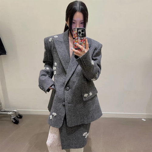 设计师买手店中式花朵刺绣直角肩休闲羊毛呢大衣外套西装半裙套装
