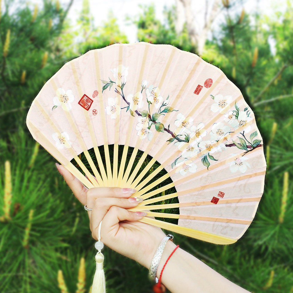 贝壳扇-中国风女士扇子绢布折扇竹子扇古风汉服旗袍好开合舞蹈扇图片