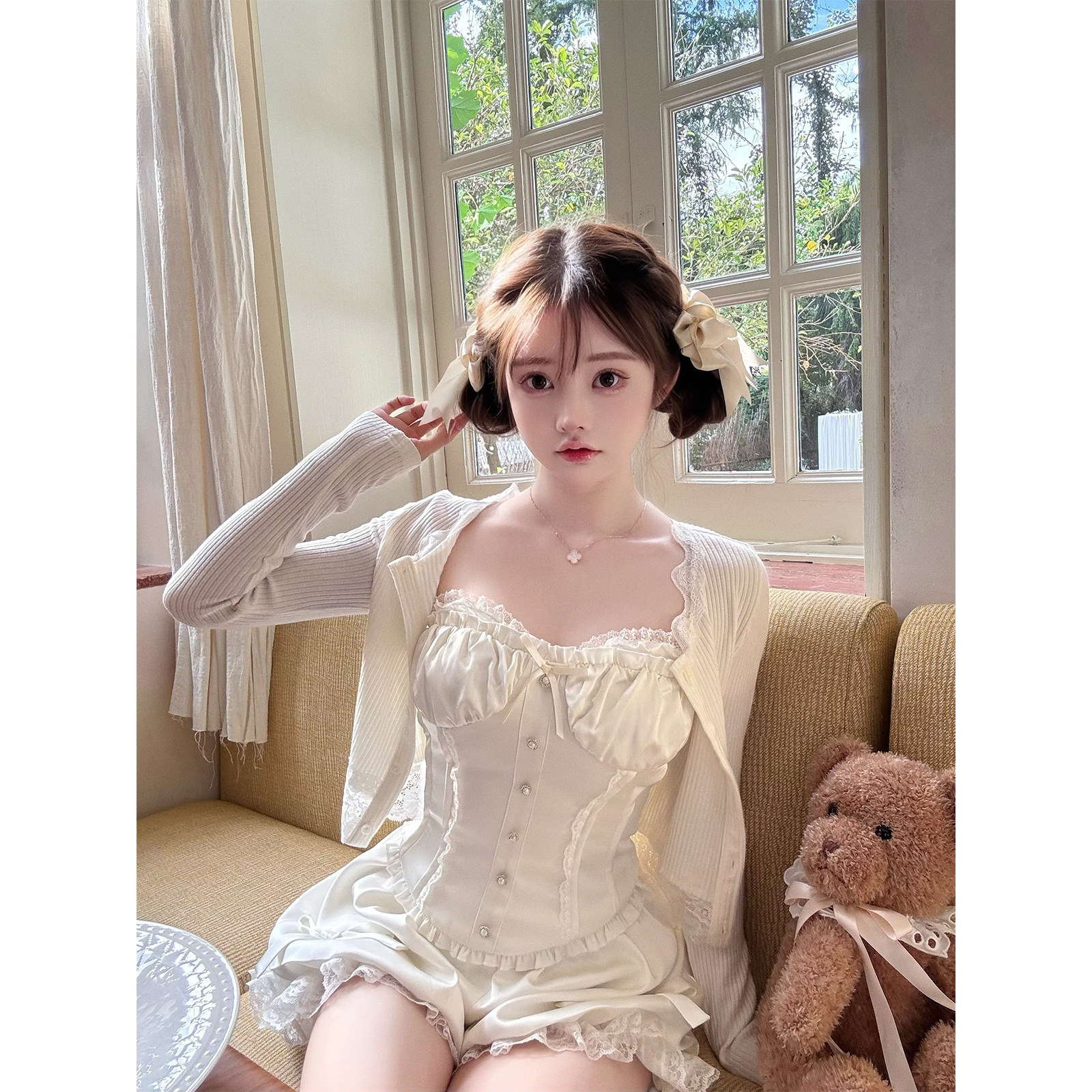kiyomi Doll 洋娃娃doll感 千金纯欲缎面胸衣 灯笼蕾丝花苞裤套装