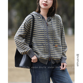 2025冬装 新款 韩版 树也 休闲宽松大码 条纹撞色连帽毛衣外套女