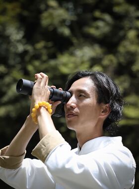 观鸟单筒望远镜高清高倍便携式连续变焦8-24-40微光侦查镜