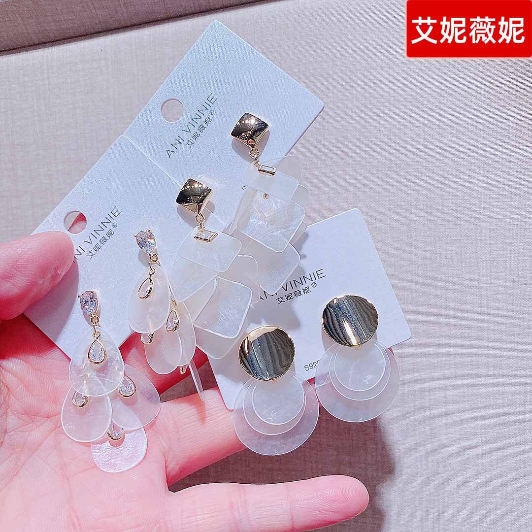 艾妮薇妮饰品新款法式复古贝壳系列耳环时尚个性设计感度假风耳钉
