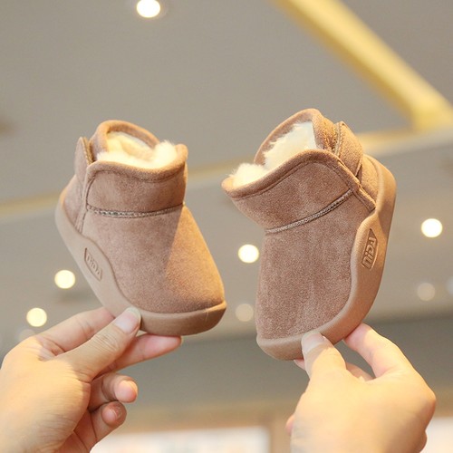 又暖又软的宝宝雪地靴~