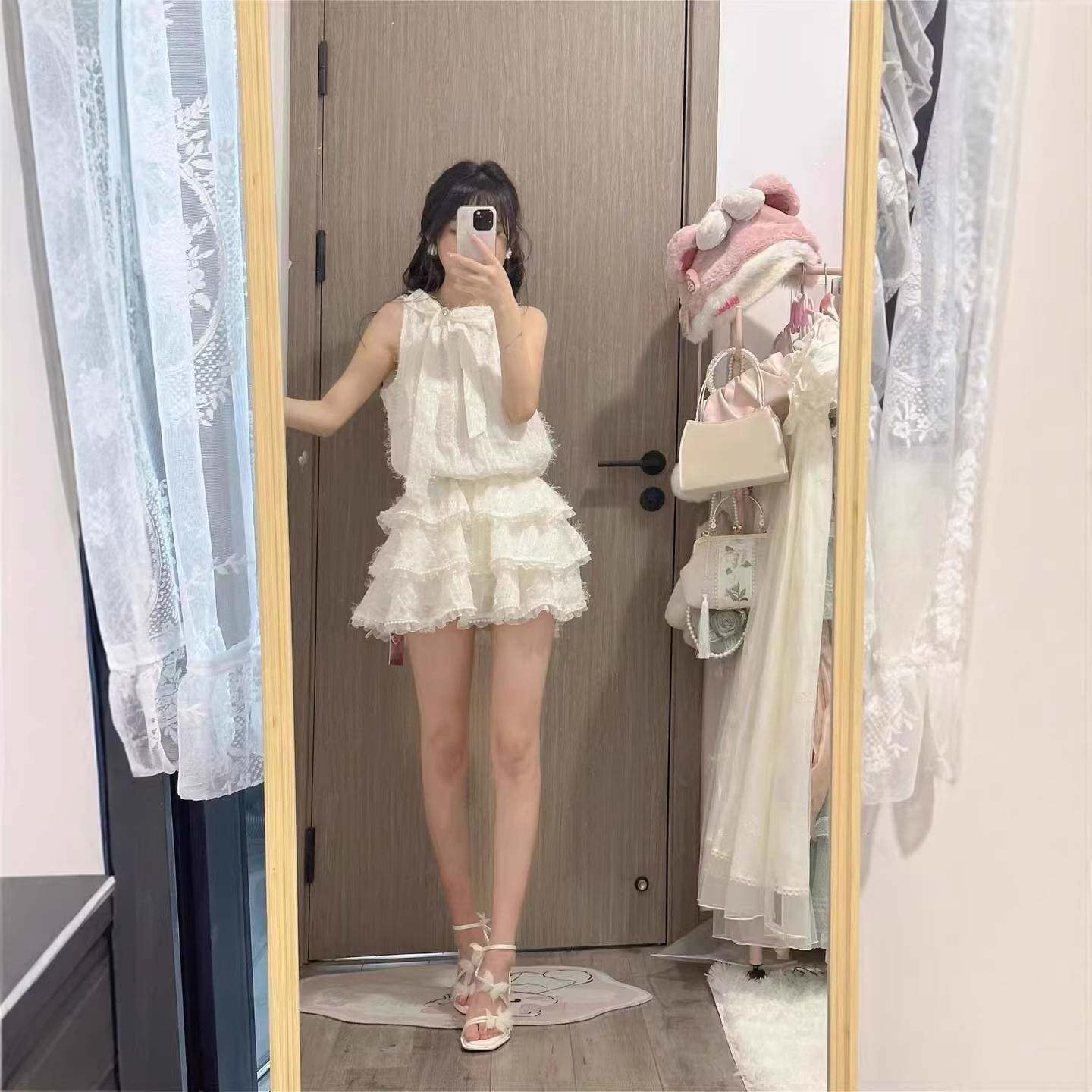 女夏季温柔小香风收腰蛋糕裙挂脖