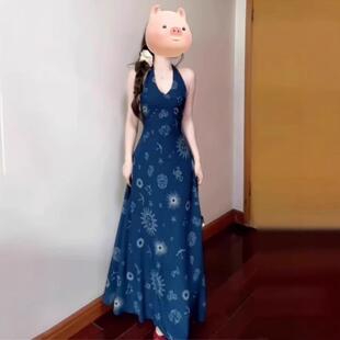 春日绝美复古v领吊带连衣裙子女早春新款收腰显瘦包臀a字长裙