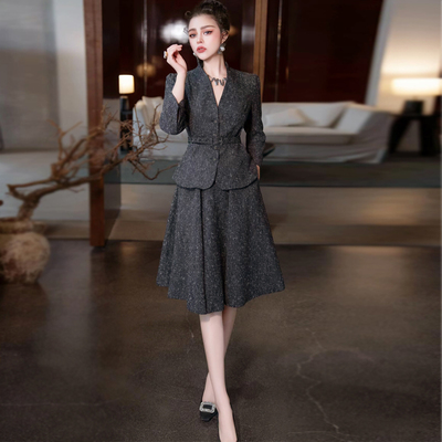 春秋季新款西装外套两件半裙套装