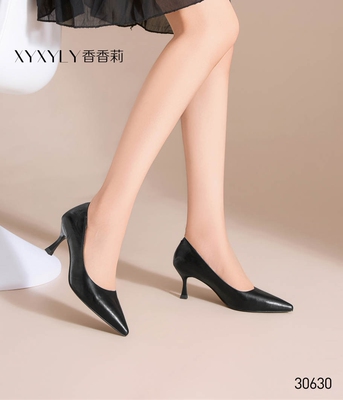 香香莉女鞋2025秋季新款30630时尚百搭舒适尖头细跟浅口单鞋女