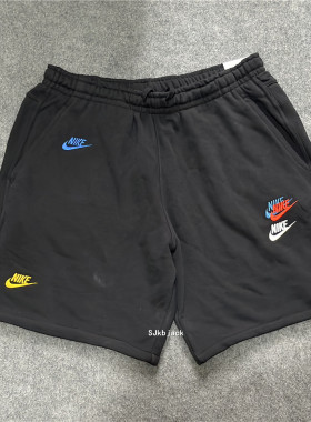 Nike耐克男三钩针织透气五分短裤