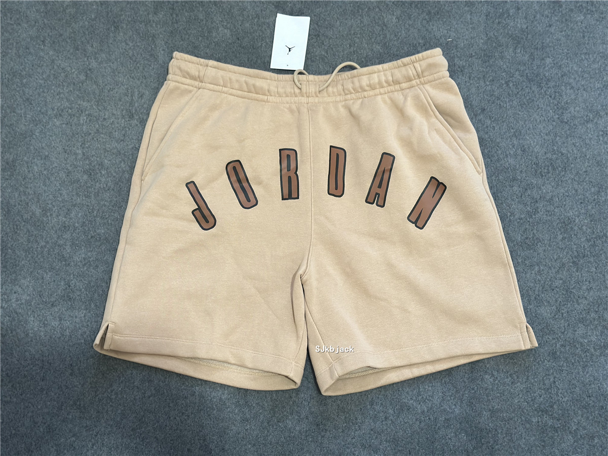 AIR JORDAN男篮球字母印花宽松运动休闲加绒五分短裤FB7024-200