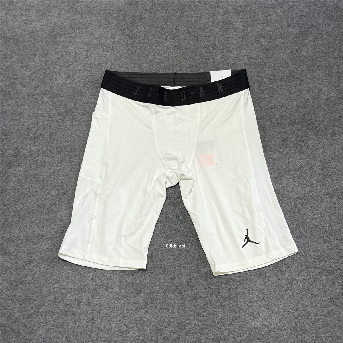 AIR JORDAN男运动休闲篮球训练健身速干透气紧身短裤 DM1814-010