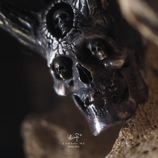 主师原创手工雕刻暗黑系三眼神魔纯银吊坠暗黑从视觉传达接受定制