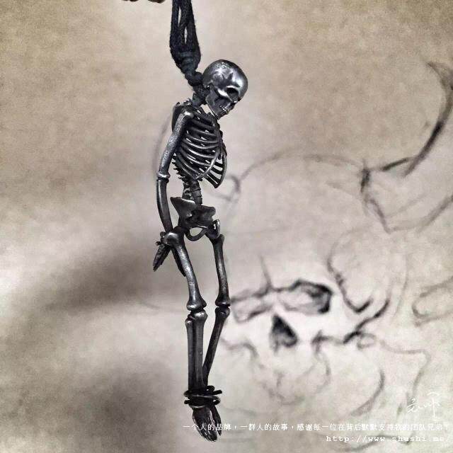 主师原创设计纯手工打造骷髅头整身骨架个性暗黑复古银饰吊坠项链