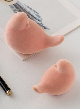 北欧植绒粉色小鸟陶瓷工艺品家居室内客厅玄关桌面装饰品摆件