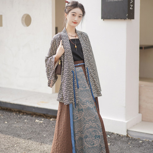 素羽华裳东方悦 新款日常改良汉服女 北朝褶衣松紧腰破裙通勤秋冬